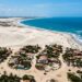Eleita uma das 10 praias mais bonitas do mundo pelo Washington Post: a vila sem asfalto e sem postes onde a lua ilumina as vielas de areia