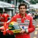 Frase do dia de Ayrton Senna, apaixonado e radical: "Se você não está disposto a perder, não está pronto para vencer; o risco é a essência da vitória." – Essa declaração mostra como a coragem de arriscar define os grandes conquistadores e por que a aversão ao perigo é sinônimo de mediocridade.