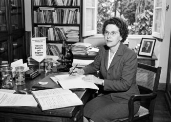 Frase do dia de Bertha Lutz, feminista brasileira e bióloga: "A mulher brasileira não quer esmolas, quer direitos — e essa é nossa luta"
