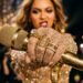 Frase do dia de Beyoncé, cantora e compositora americana: "O poder não é dado a você, você tem que conquistá-lo”