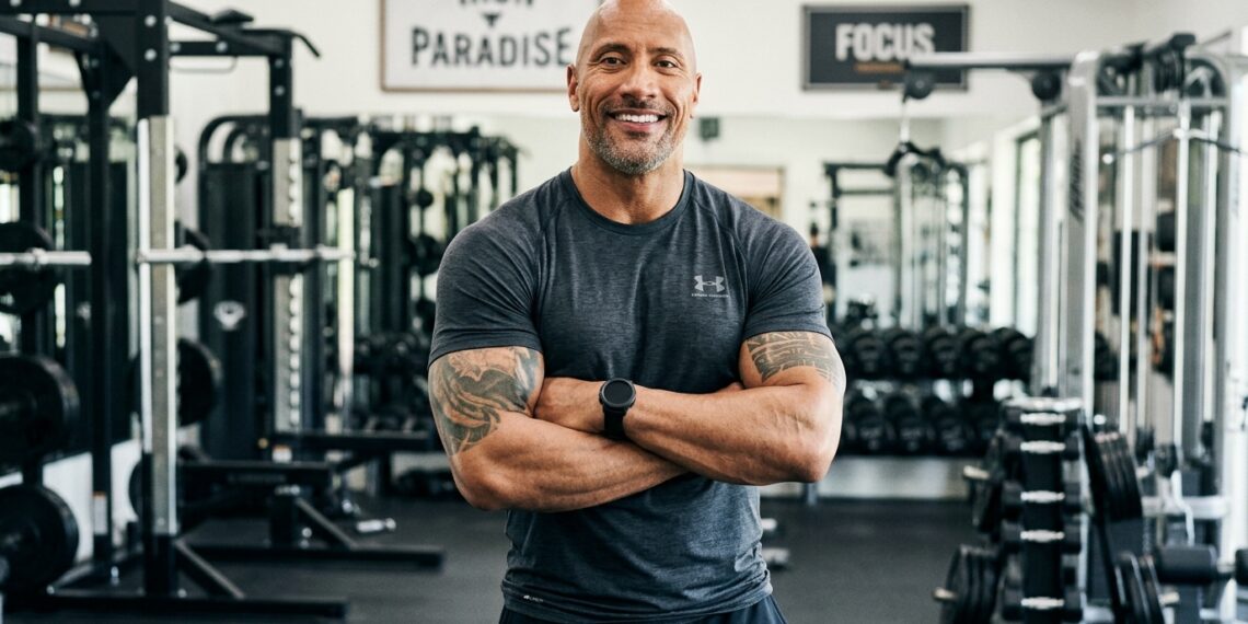 Frase do dia de "The Rock" : "A dor que você sente hoje será a força que você sentirá amanhã." – O mantra diário que transforma fracasso em aprendizado e por que os campeões veem sofrimento como investimento.