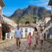 Teto do Nordeste baiano: o Pico do Barbado de 2.033 metros e o casario da 1ª cidade colonial planejada do Brasil
