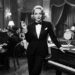 Frase do dia de Marlene Dietrich, atriz alemã e ícone cultural: "Sou amoral — não acredito em moral, mas sim em comportamento honesto"