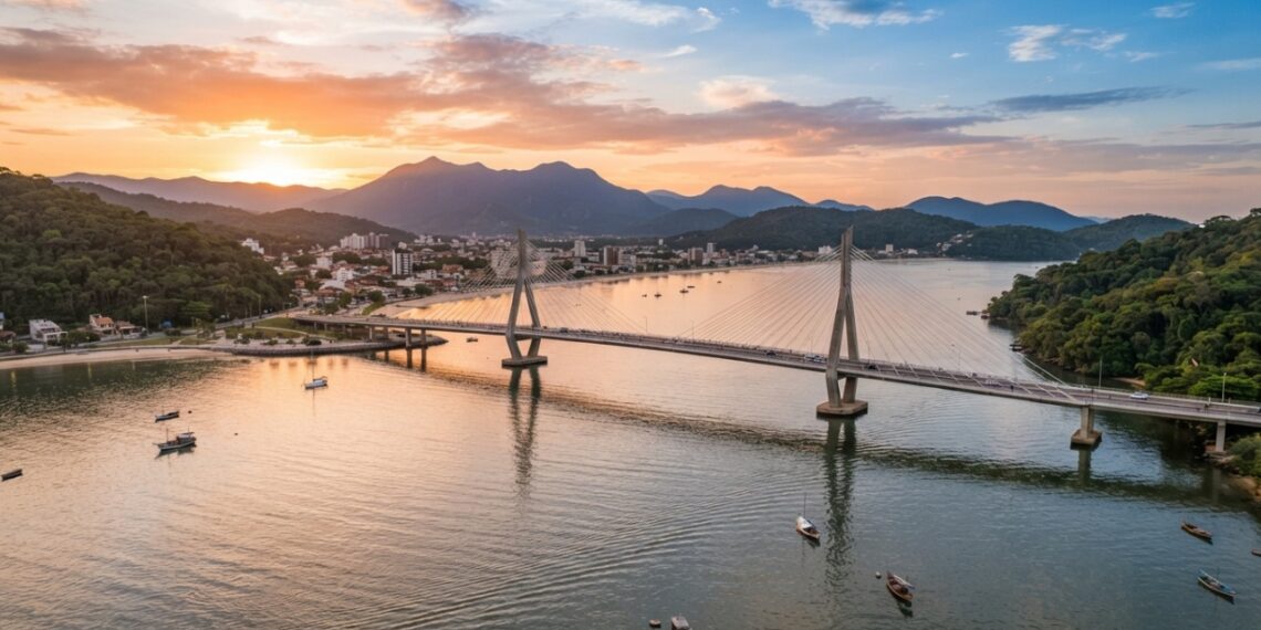 Fim das filas de ferry-boat: a nova ponte de 1.244 metros que transformou o litoral paranaense em 2026
