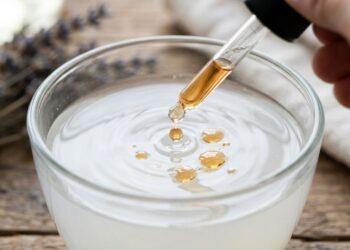 Truques simples com dosagem correta para garantir roupas perfumadas por muito mais tempo no armário