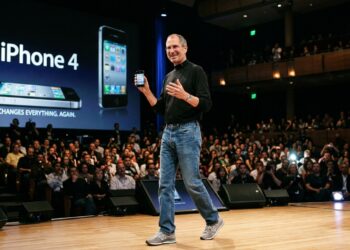 Frase do Dia de Steve Jobs: "Não trabalhe para ganhar dinheiro. Trabalhe para fazer diferença." Uma reflexão sobre propósito e realização profissional
