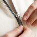 Como consertar zíper que não fecha: o guia prático para lubrificar os dentes e acabar com o desgaste mecânico