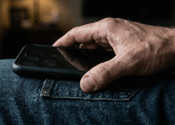 Síndrome da vibração fantasma: entenda por que o cérebro inventa notificações