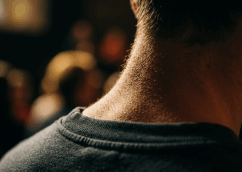 "Sinfonia de dopamina": como o cérebro antecipa e recompensa os clímax musicais com arrepios intensos