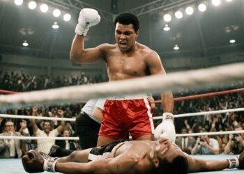 Frase do dia de Muhammad Ali, visionário e confiante: "Aquele que duvida de si mesmo já perdeu a metade da batalha." – Essa declaração explica o poder da autoconfiança como arma invisível e por que a fé em si mesmo precede toda vitória tangível.