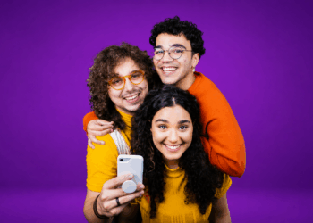 Irmãos Cauwave estreiam na Flamus com conteúdos exclusivos