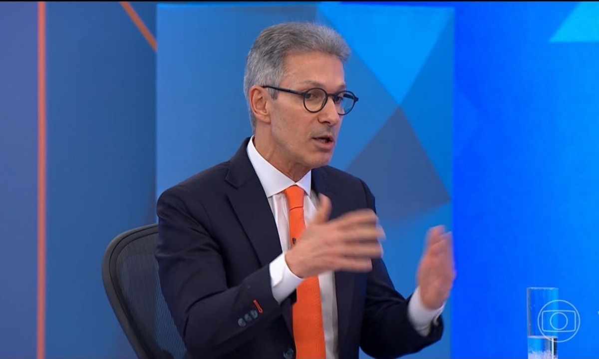 Zema explica por que aumentou o próprio salário em quase 300%; confira