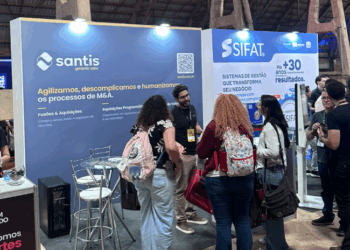 Santis marca presença no Rio Preto Tech Summit