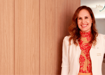 Dra. Júlia Melo e a técnica Preservé que torna a mamoplastia menos invasiva