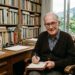 Carlos Drummond de Andrade, poeta brasileiro: "Perder tempo em aprender coisas que não interessam nos priva de descobrir coisas interessantes.”