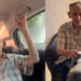 "Ah, aquele cachorrão?": idoso com Alzheimer esquece da família, mas reconhece o cão da neta