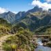 O Portal do Pico da Bandeira ostenta 5 dos 10 picos mais altos do Brasil e guarda tesouros naturais na Serra do Caparaó