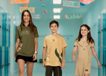 Escola bilíngue ou currículo internacional? A lei diz a diferença