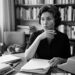 Frase do dia de Clarice Lispector: "Liberdade é pouco. O que eu desejo ainda não tem nome." – A busca pelo indizível
