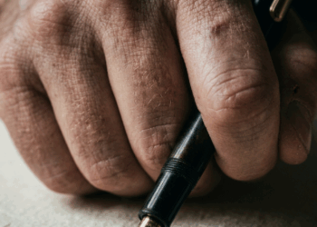 Por que você tem síndrome do impostor? a psicologia explica a raiz do perfeccionismo