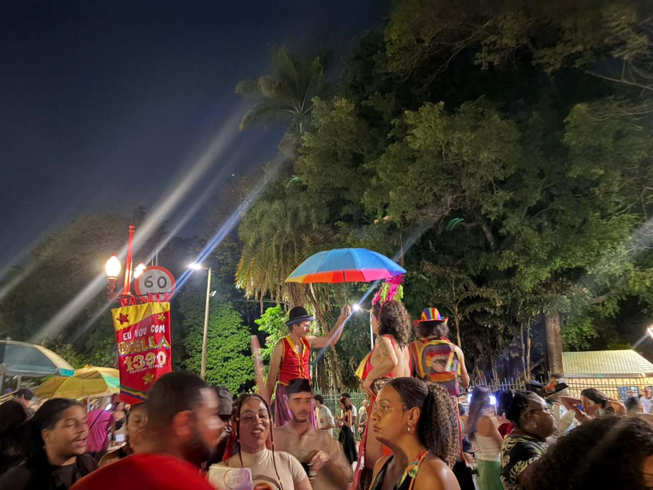 Virada Cultural de BH vira palco de campanha política com candidatos
