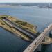 Ponte de Øresund atravessa o mar até a ilha artificial de Peberholm, onde a estrada entra no túnel de Drogden.