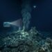 ROV Jason e plumas hidrotermais no Axial