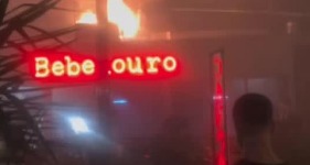 Incêndio atinge bar e restaurante na Pampulha e clientes são evacuados
