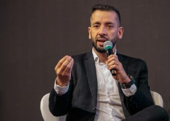 O que é ROI de IA, e por que a maioria das empresas não consegue calcular o seu