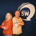 Cinco palavras por dia e áudio de manhã e à noite: a rotina de estudo de inglês da 5W English