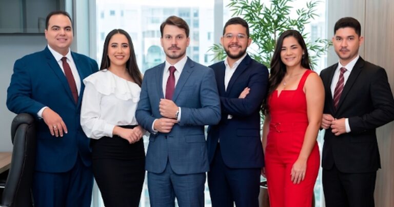 Estrangeira com carteira assinada tem licença-maternidade igual à brasileira