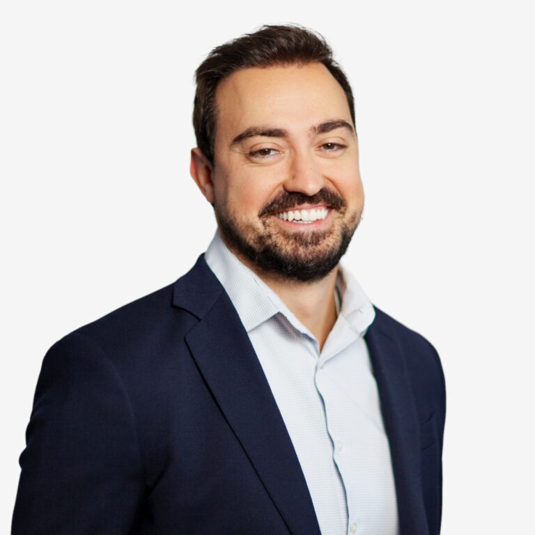 Do preço anunciado ao dinheiro na conta: o que a compra da Warner ensina a quem vende uma empresa