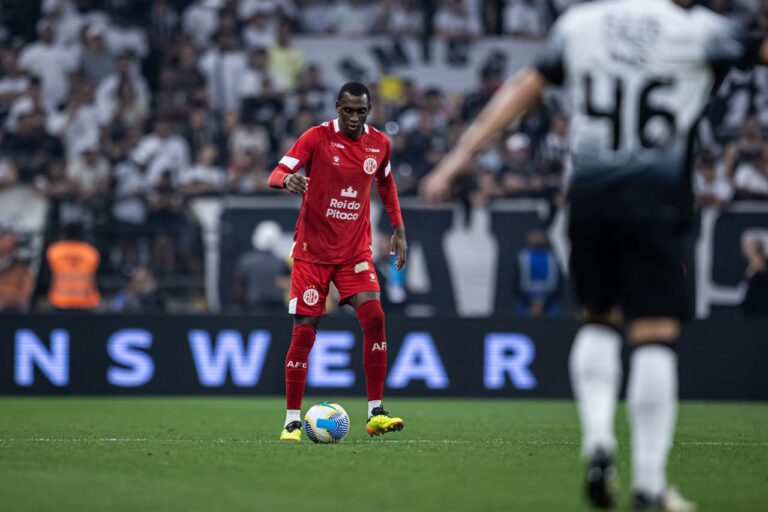 Ficou sem clube? Jogadores e ex-jogadores criam app para o atleta seguir no radar entre um contrato e outro