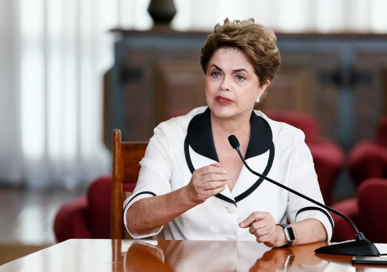 A indenização milionária que Dilma Roussef vai receber por causa da ditadura