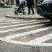 O significado das faixas brancas zebradas no asfalto