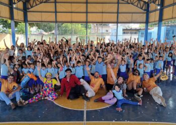 Caravana da Criança celebra 10 anos com arte nas escolas do DF