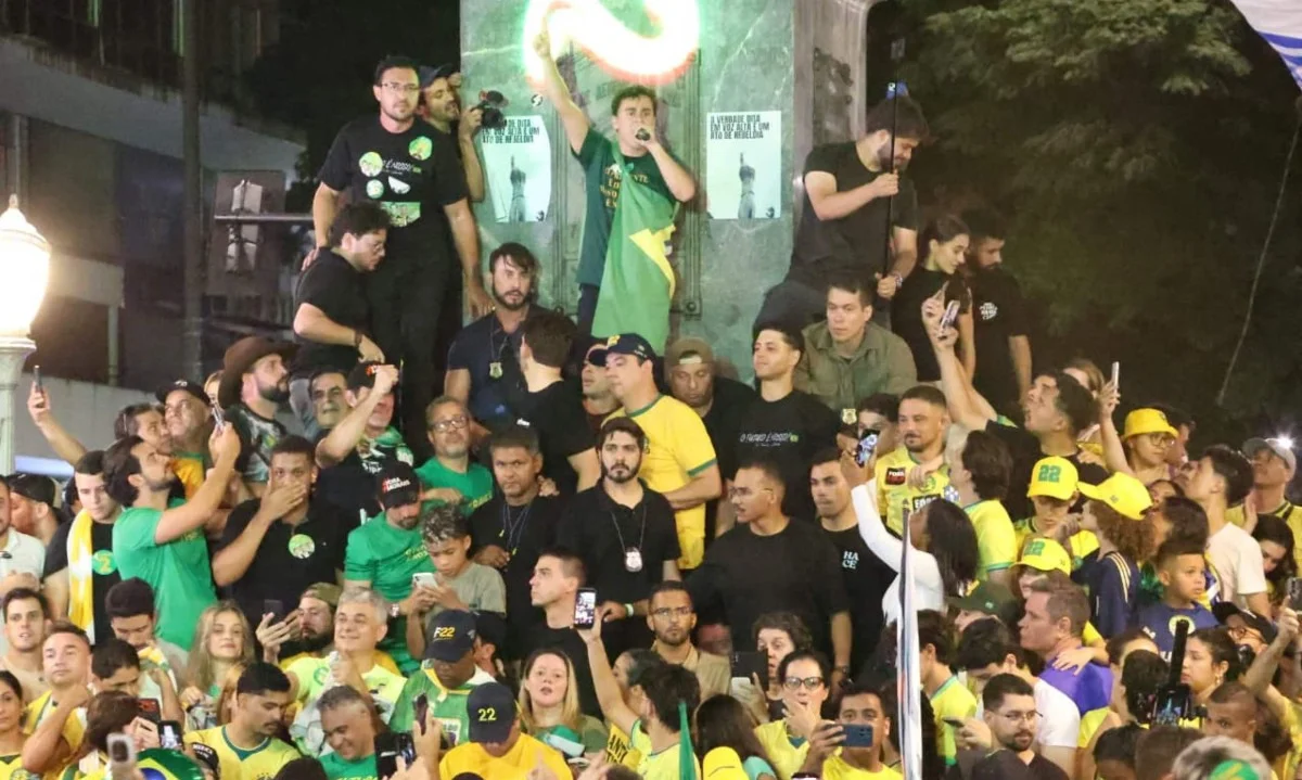 Nikolas: ‘Quero ver se Lula vai botar mais gente na rua que o piá de bosta’